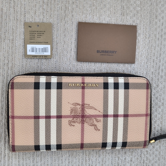 Burberry Haymarket wallet. Approximate measurements 7 1/2 W x 4 H. Great gift. - Picture 3 of 7